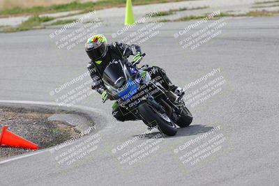 media/Mar-05-2023-TrackXperience (Sun) [[a95d40e56a]]/Group 2/session 2 turn 4/
